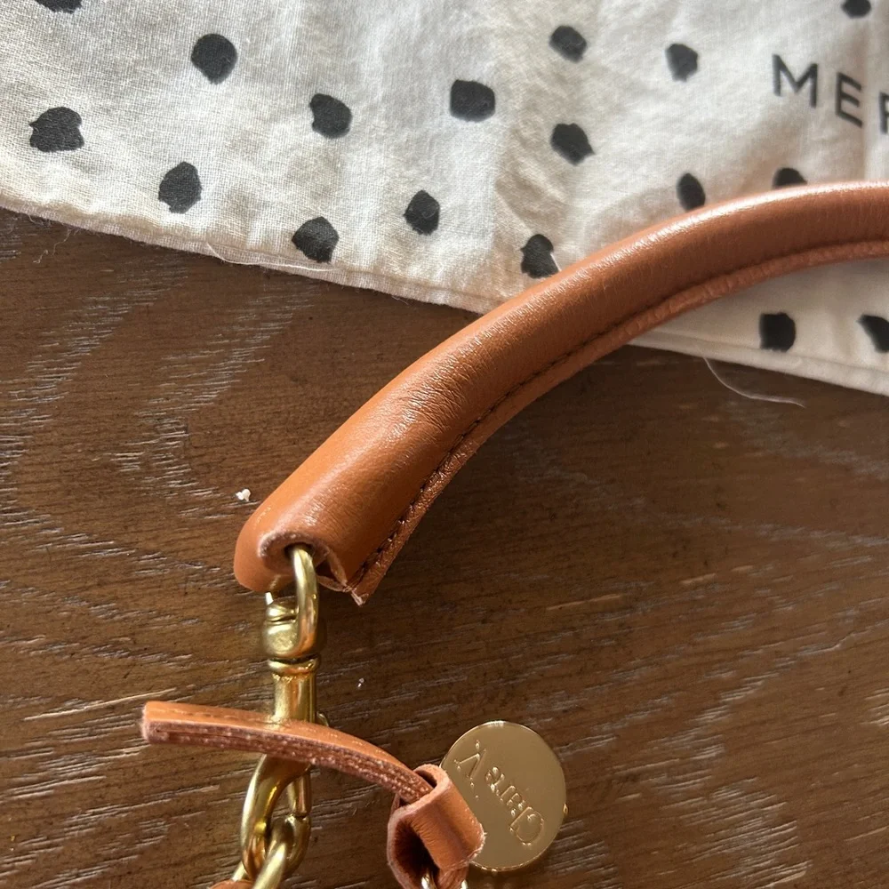 Clare V. Petite Moyen Messenger in Natural Woven - Picture 4 of 8